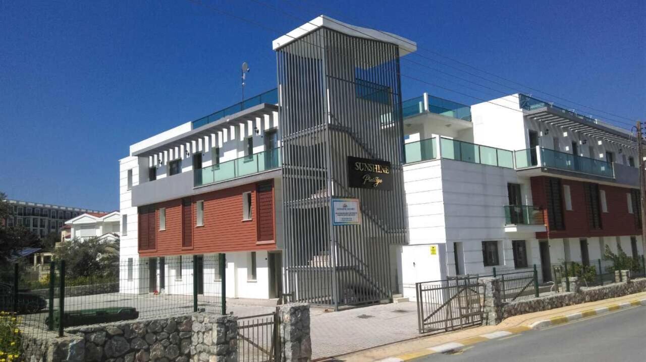Prestige Studios 키레니아 외부 사진